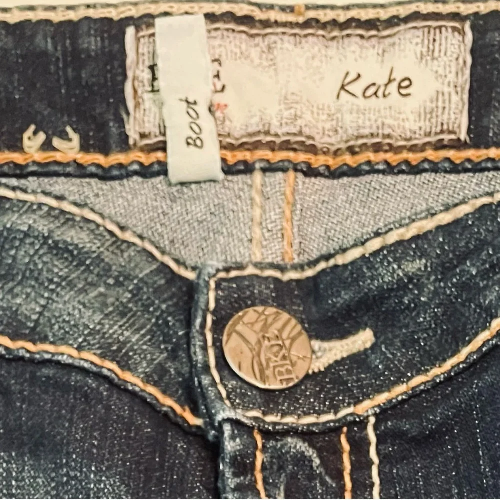 BKE Kate Boot Cut Jeans 30R - Picture 2 of 8